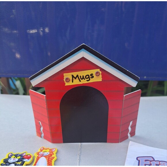 Fraidy Cats 1994 Milton Bradley Board Game Replacement Pieces Dog House Manual - Picture 4 of 6